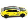 lamborghini urus žluté 4