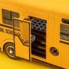 šroubovací autobus 7
